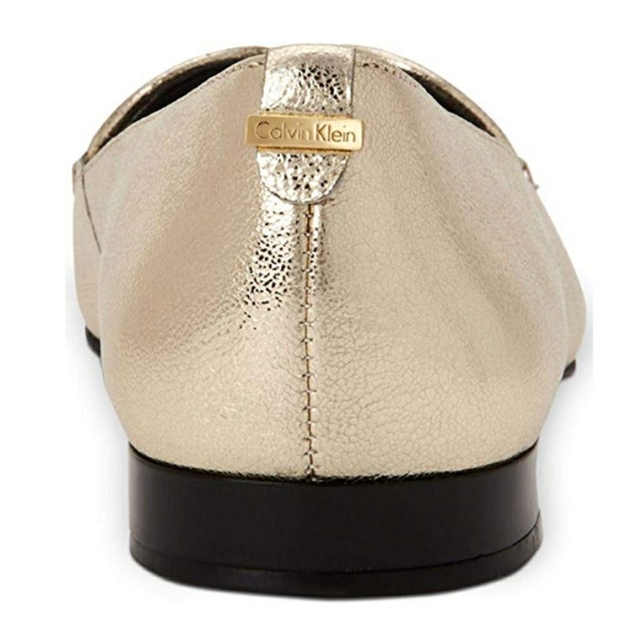 Calvin Klein Womens Ezma Crinkle Metallic Leather - Picture 3 of 5